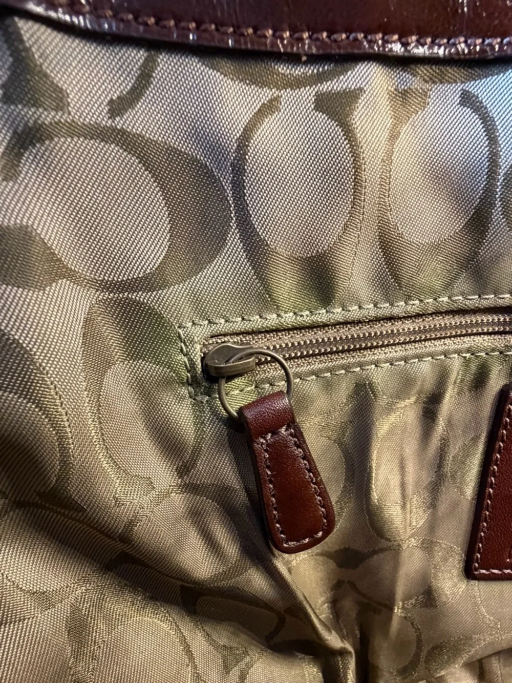 Coach Patent Leather Shoulder Tote with Gold Hardware! #11500 - Picture 15 of 16